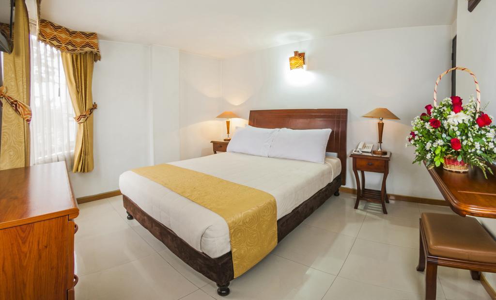 Apartahotel Bogota Gran Marquez, Apartaestudios Y Habitaciones Zimmer foto